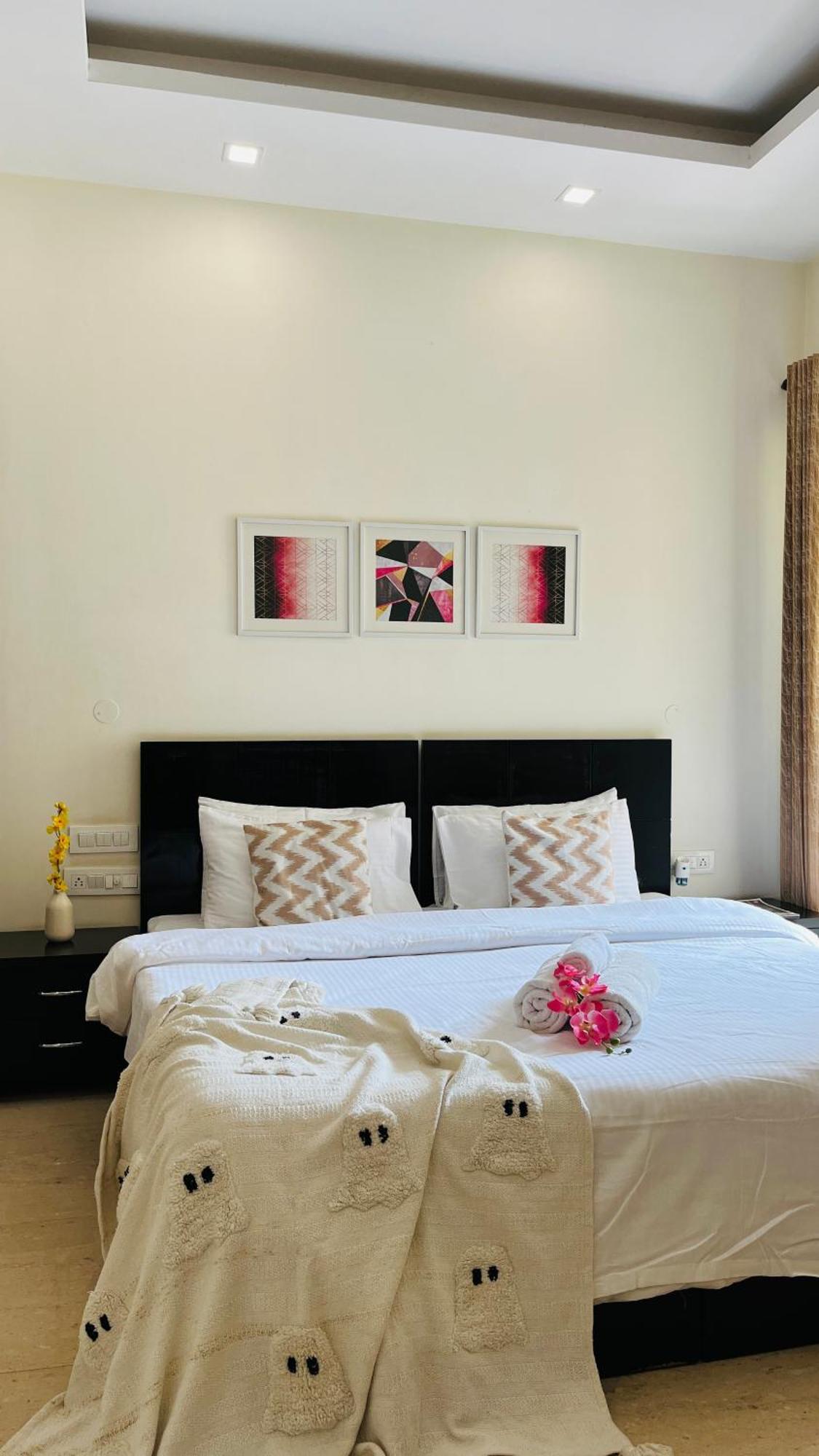 Olive Service Apartments - Dlf Cyber City Гургаон Экстерьер фото