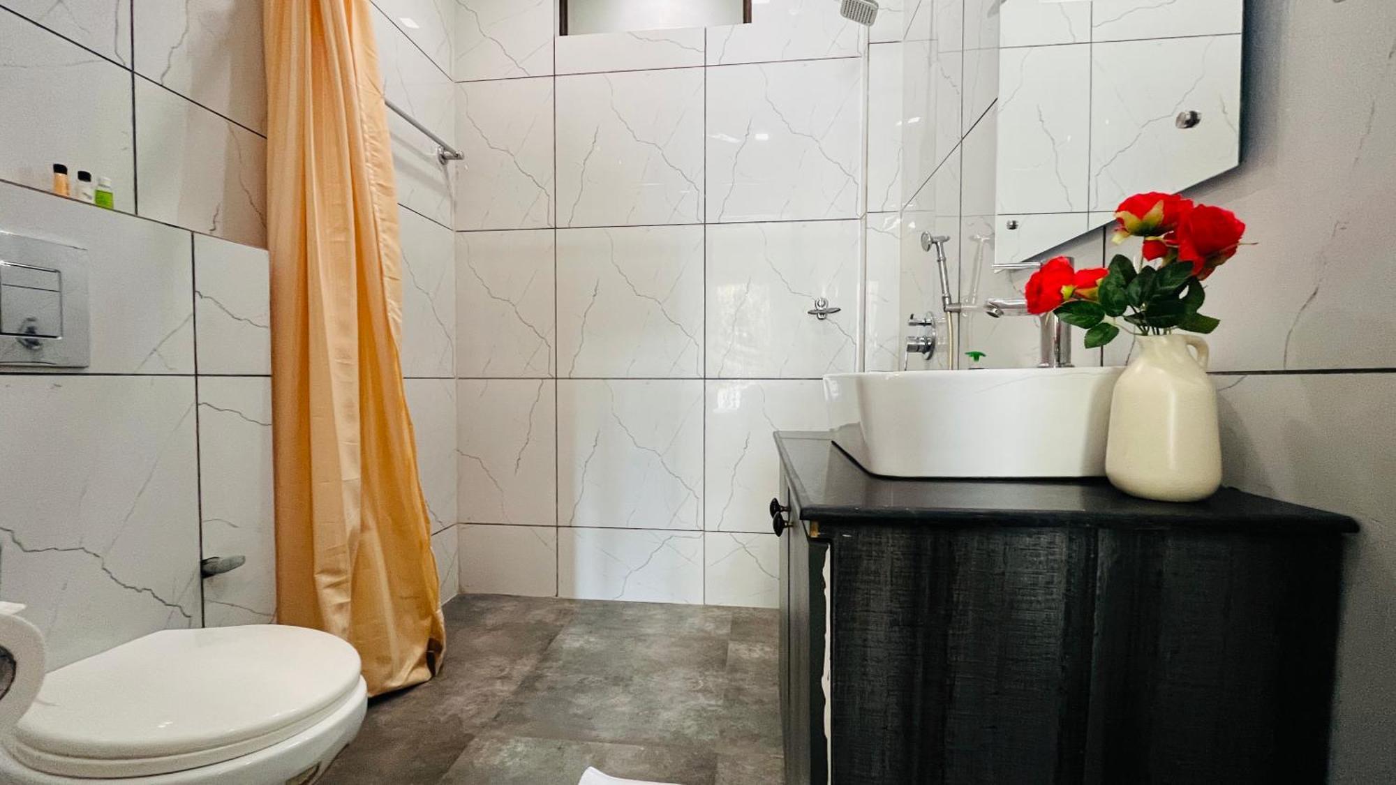 Olive Service Apartments - Dlf Cyber City Гургаон Экстерьер фото